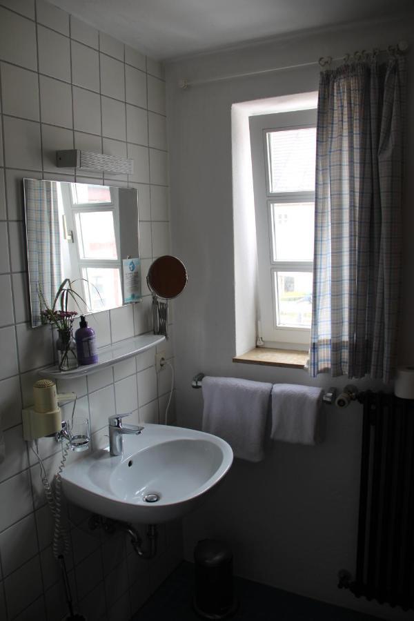 Hotel Schildwirtschaft Zum Rothen Ochsen Laupheim Exteriér fotografie
