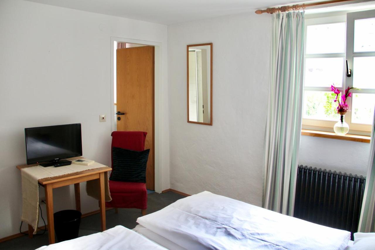 Hotel Schildwirtschaft Zum Rothen Ochsen Laupheim Exteriér fotografie